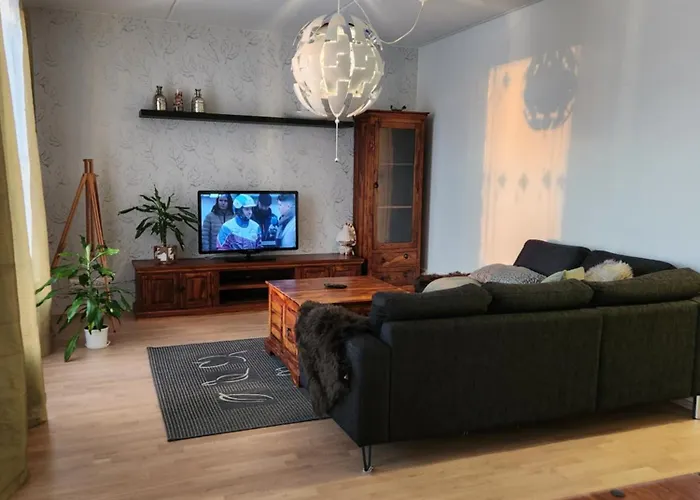 Kompakti Kolmio Saunalla, Kalajoen Keskustassa